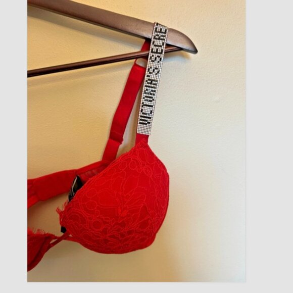 Victoria's Secret Women Very Sexy Push Up Bra Padded Underwire Red 34D Lace - Picture 3 of 16